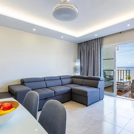 דירה Sea Front Spacious 2 Bedroom